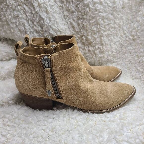 Dolce Vita Tan Suede Leather Western Inspired  Ankle Booties sz 7.5‎ - Picture 1 of 8
